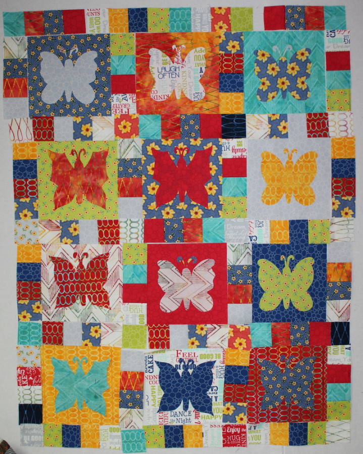 layout butterflies with sashing and cornerstones