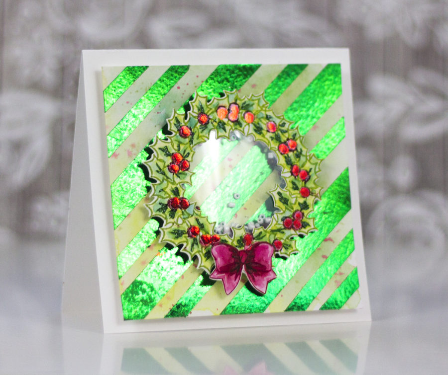 foil-wreath-shaker