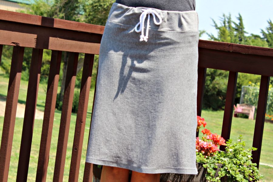 Soft stretch skirt with no sewing or applique for thermoweb