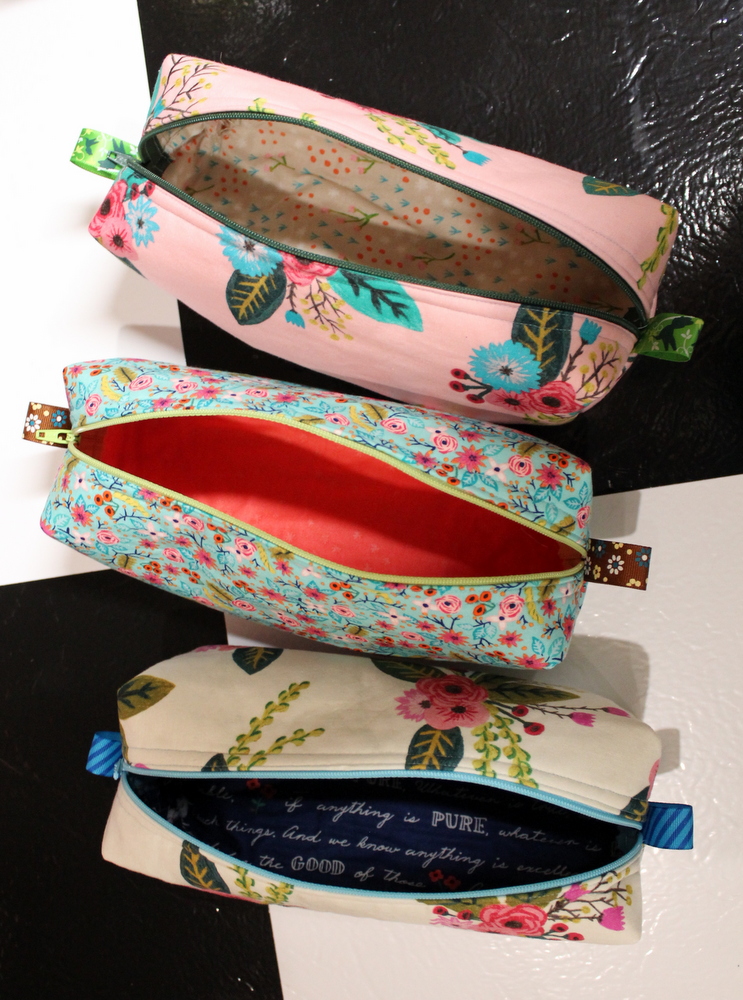 inside and outside of chunky wee zippy pouches