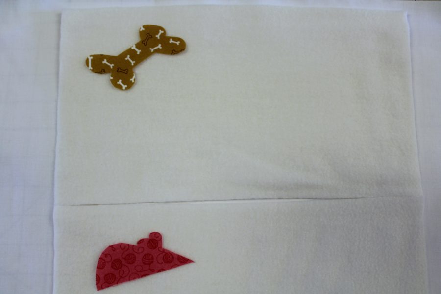 applique placement for pet stocking with Heatnbond soft stretch and fleece