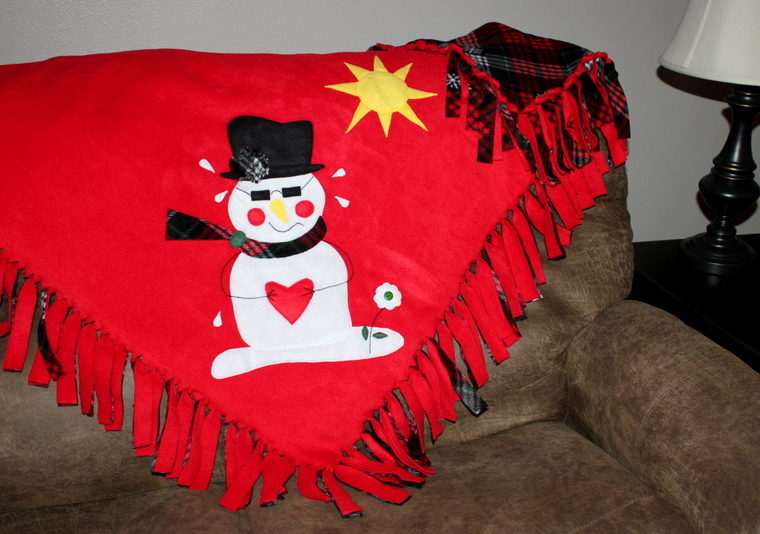 Snowman Fleece HeatnBond Soft Stretch Blanket