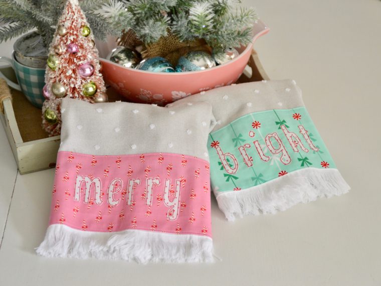 Merry and Bright Retro Christmas Kitchen Towels