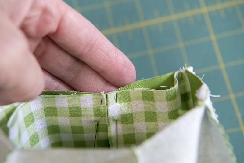 attach leaves to lining