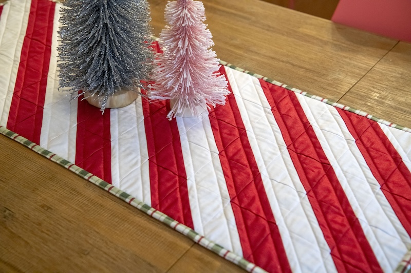 finished candy cane table runner with decorations