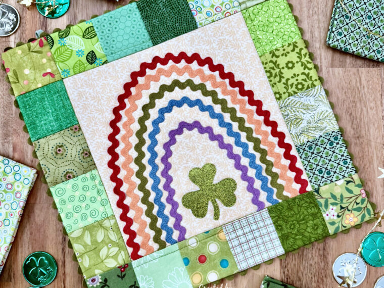 Lucky Charm Mini Quilt - A Project for the Therm O Web Blog by Belinda Karls-Nace/Blue Ribbon Designs